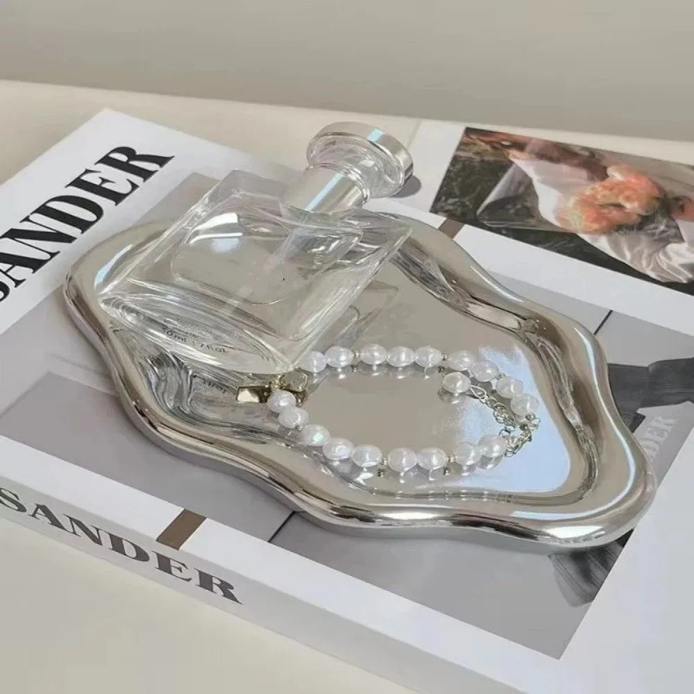 Light Luxury Plastic Jewelry Tray Mini Cloud Shape Jewelry Display Plate Jewelry Dish Watches/Keys Storage